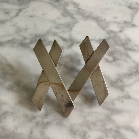 Vintage Sterling Silver Large Abstract Statement “X” Shaped Clip Earrings - Picture 2 of 8